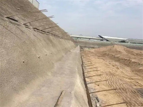 临清河道边坡加固